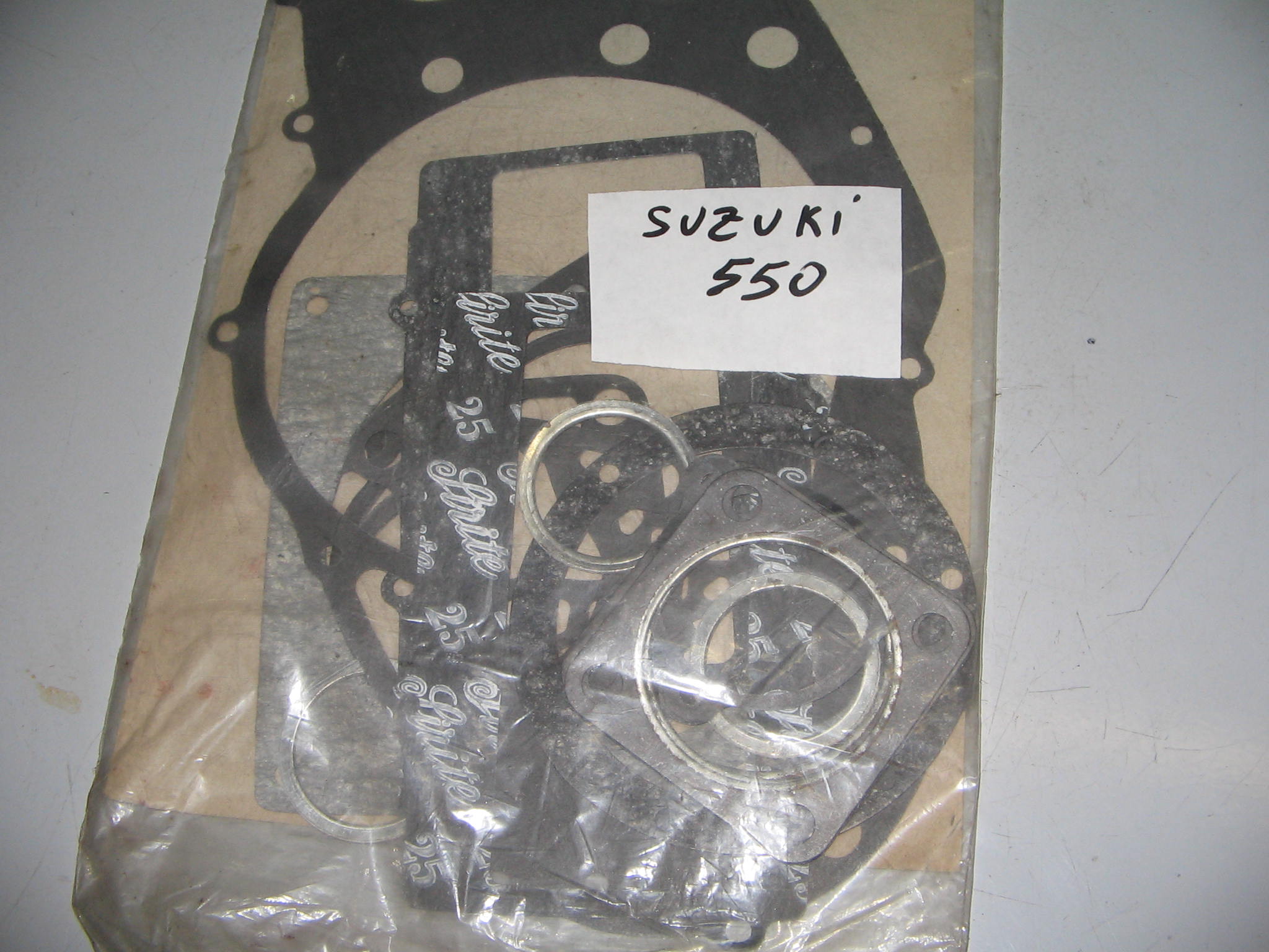 GUARNIZIONE SUZUKI 550--N.5093